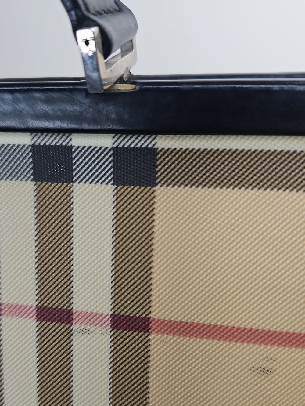 Authentic Burberry Vintage Nova Check Framed Shoulder Bag Classic Plaid - Picture 15 of 15